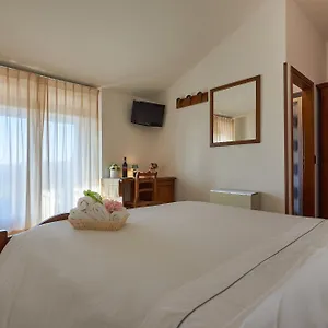 Casanova - Wellness Center La Grotta Etrusca Italy