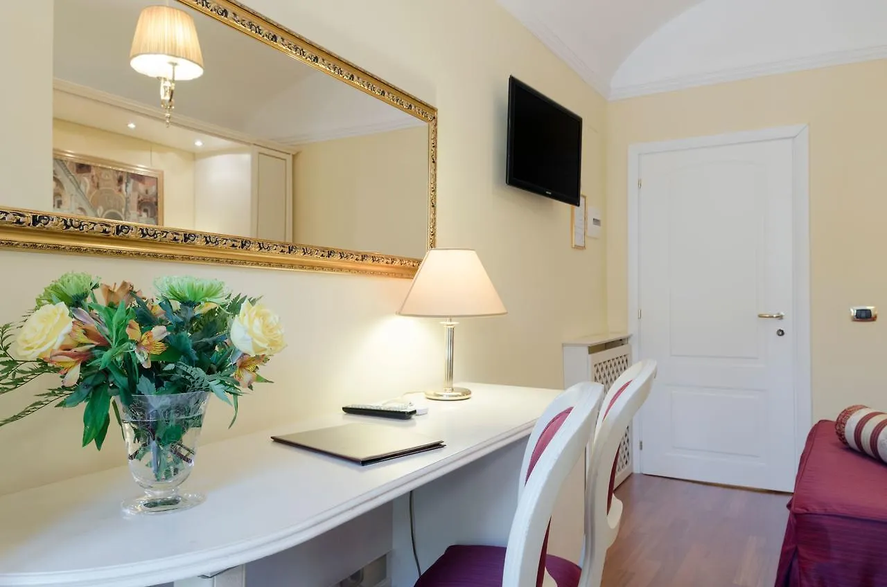 Hotel Relais Frattina à Rome Maison d'hôtes
