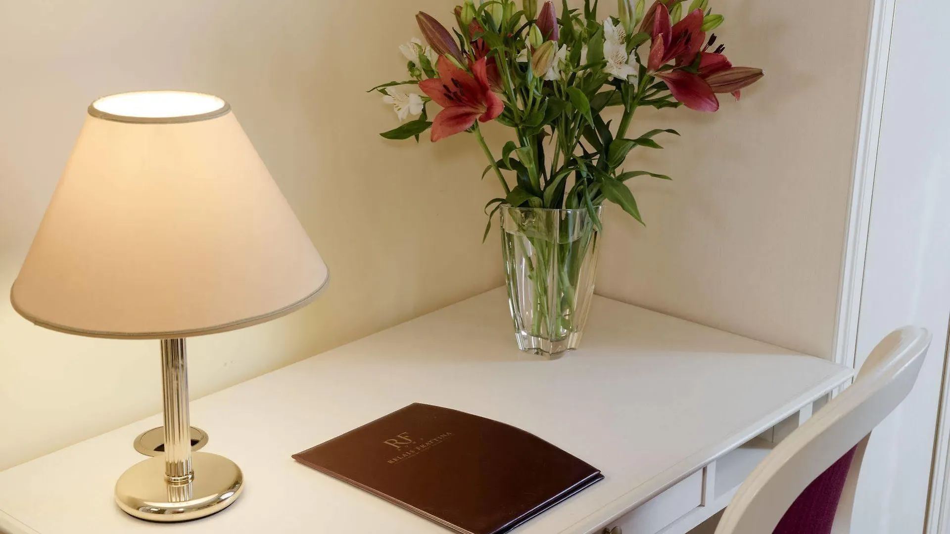 Hotel Relais Frattina Roma